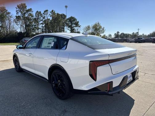 2025 Kia K4 GT-Line Turbo