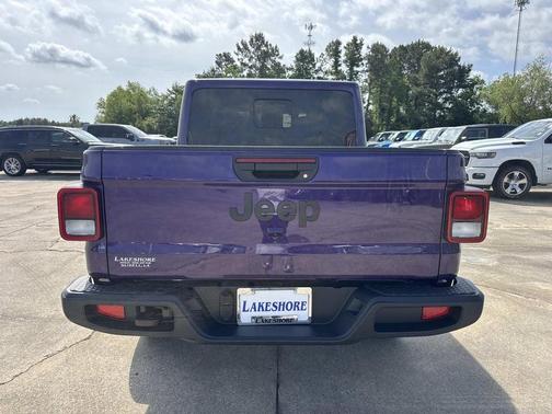 REIGN 2026 Jeep Gladiator Sport