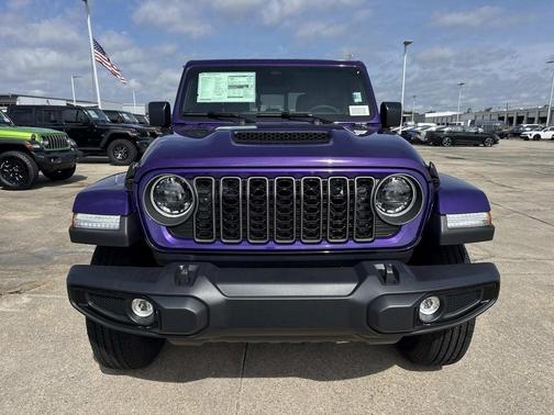 REIGN 2026 Jeep Gladiator Sport