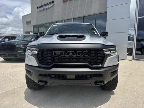Silver Zynith 2026 RAM 1500 RHO