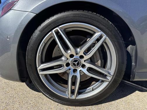 2019 Mercedes-Benz E-Class E 300