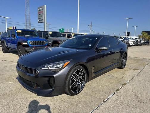 2022 Kia Stinger GT2