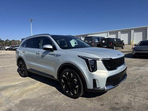 Ivory Silver 2026 Kia Sorento EX