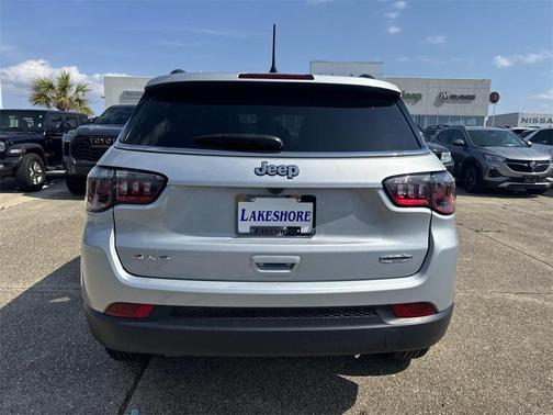 2024 Jeep Compass Latitude
