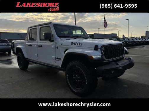 Bright White Clearcoat 2026 Jeep Gladiator Sport