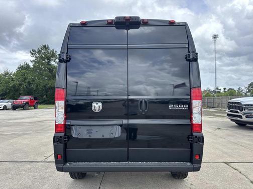 Black Clearcoat 2026 RAM ProMaster 2500 High Roof