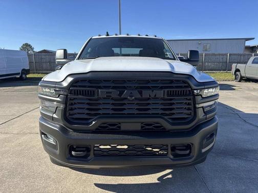 Bright White Clearcoat 2026 RAM 2500 Tradesman
