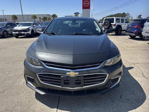 Gray 2018 Chevrolet Malibu 1LS