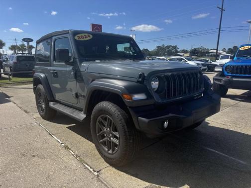 2024 Jeep Wrangler Sport