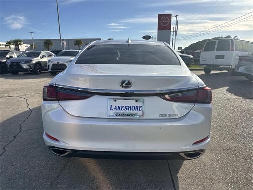 2024 Lexus ES 350 