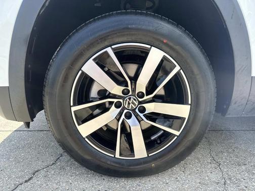 2022 Volkswagen Atlas 2.0T SE