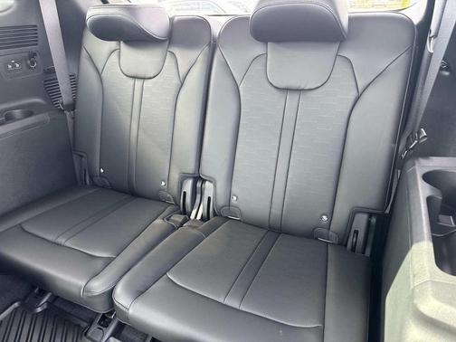 Ivory Silver 2026 Kia Sorento SX