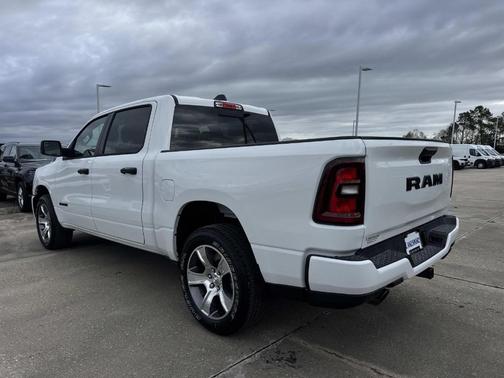 Bright White Clearcoat 2026 RAM 1500 Tradesman