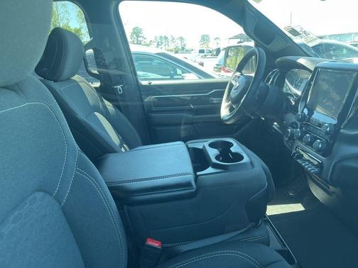 White 2025 RAM 1500 Big Horn/Lone Star