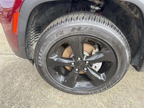 2023 Jeep Grand Cherokee Laredo