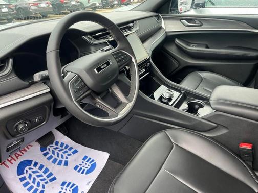 Silver 2025 Jeep Grand Cherokee L Limited