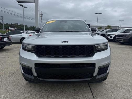 Silver 2025 Jeep Grand Cherokee L Limited