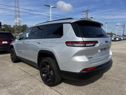 2024 Jeep Grand Cherokee L Laredo