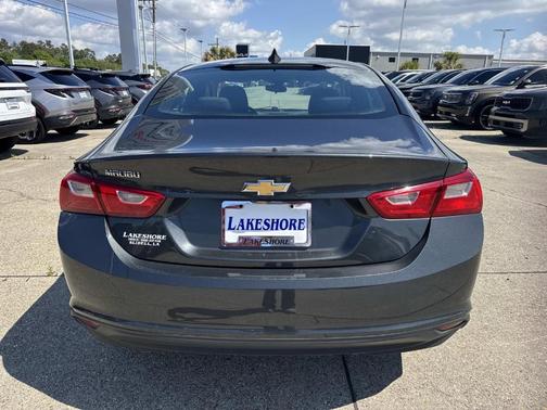 Gray 2018 Chevrolet Malibu 1LS