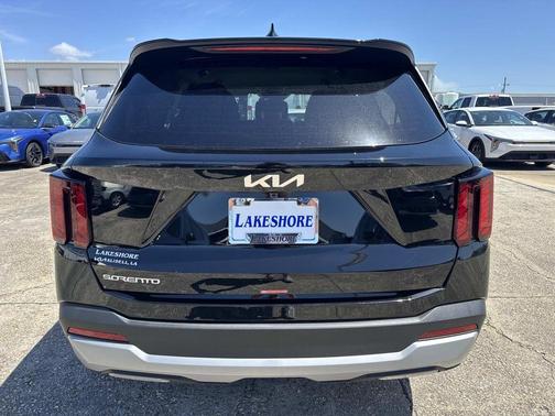 Ebony Black 2026 Kia Sorento LX