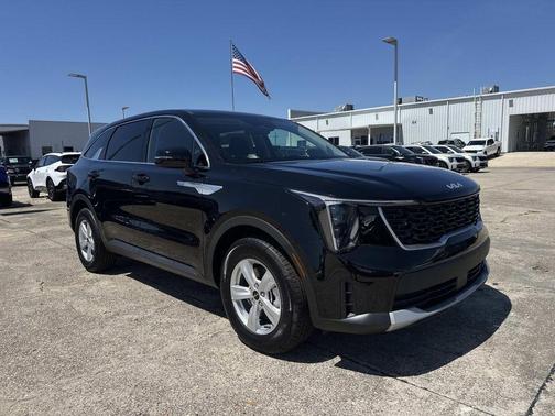 Ebony Black 2026 Kia Sorento LX