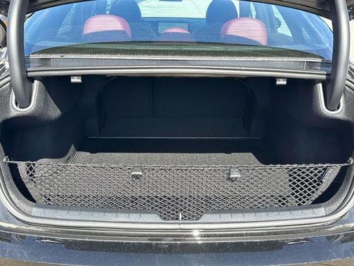 Aurora Black Pearl 2026 Kia K5 GT-Line