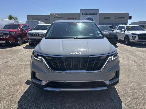 2023 Kia Carnival EX