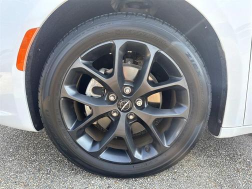 2021 Chrysler Pacifica Touring