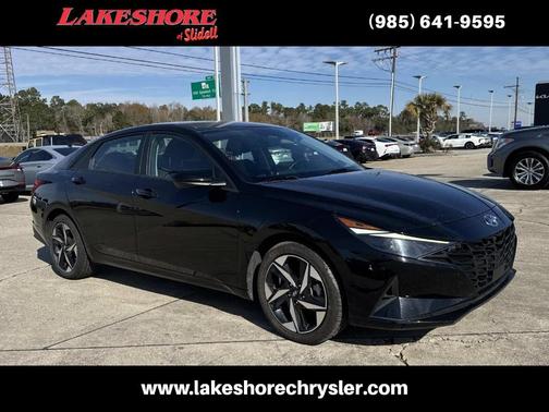 2023 Hyundai ELANTRA SEL