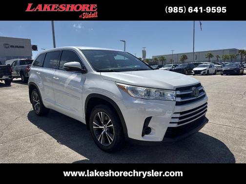 2017 Toyota Highlander LE