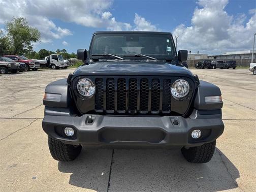 2024 Jeep Wrangler Sport
