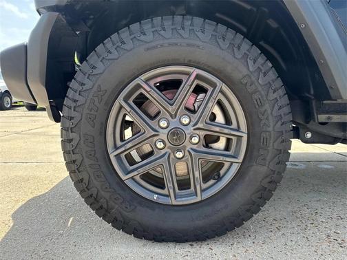 2024 Jeep Wrangler Sport