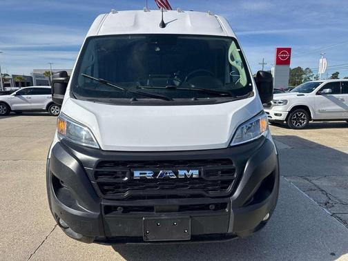 White 2025 RAM ProMaster 2500 High Roof