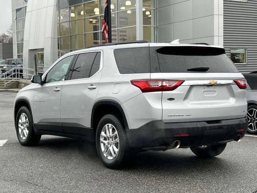 2021 Chevrolet Traverse LT Leather