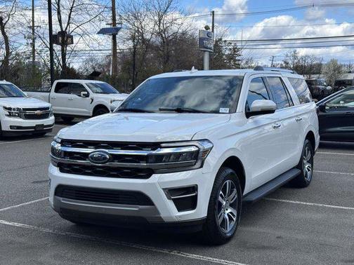 Oxford White 2024 Ford Expedition Max Limited
