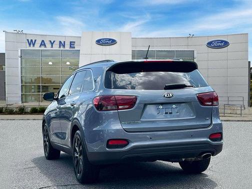 2020 Kia Sorento S