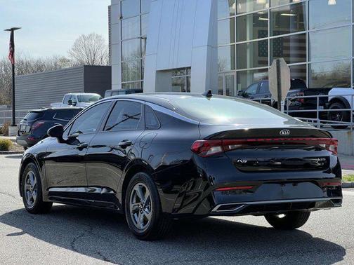 2021 Kia K5 LXS