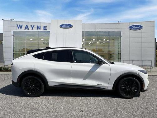 2025 Ford Mustang Mach-E Select