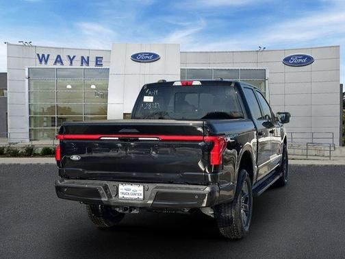 Agate Black Metallic 2025 Ford F-150 Lightning LARIAT