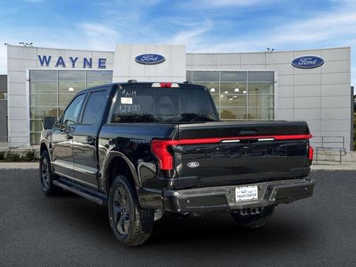 Agate Black Metallic 2025 Ford F-150 Lightning LARIAT