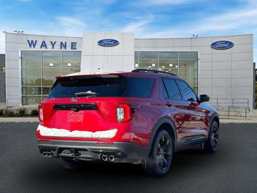 2023 Ford Explorer ST