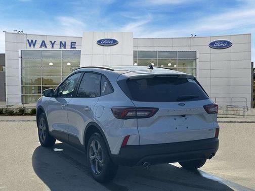 2026 Ford Escape ST-Line Select