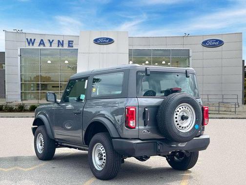 2025 Ford Bronco Base