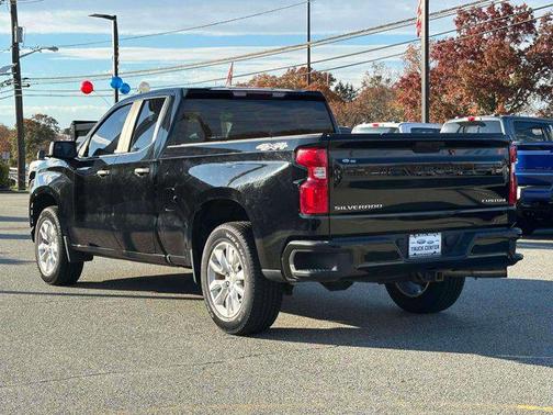 2020 Chevrolet Silverado 1500 Custom