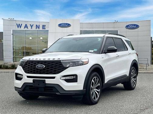 2022 Ford Explorer ST-Line