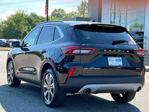 2023 Ford Escape Platinum