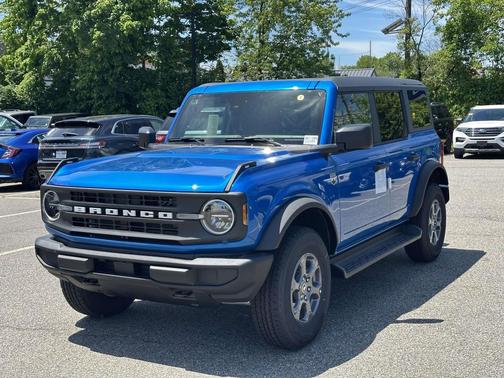 Velocity Blue Metallic 2026 Ford Bronco Big Bend
