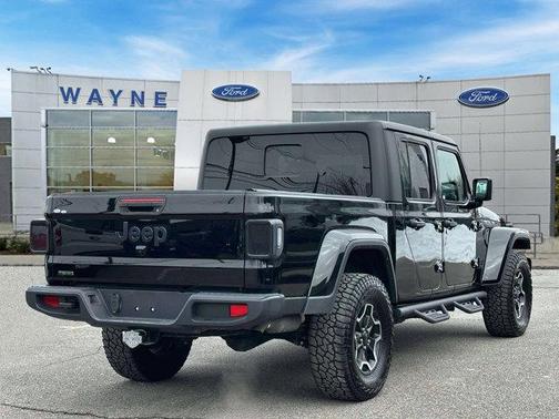 2022 Jeep Gladiator Sport S