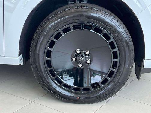 2025 Ford Maverick Lobo