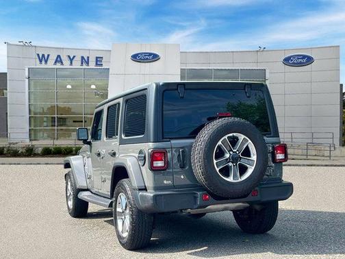 2020 Jeep Wrangler Unlimited Sahara